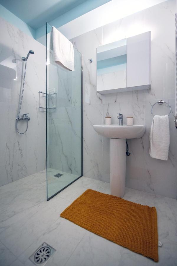 Eden Sunflower - Luxurious Apartment With Sea View Rhodes City Dış mekan fotoğraf