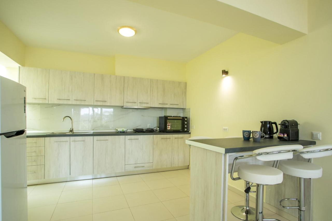 Eden Sunflower - Luxurious Apartment With Sea View Rhodes City Dış mekan fotoğraf